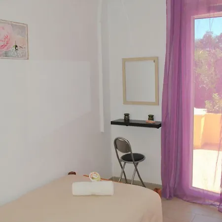 Lefkothea * Kassiopi